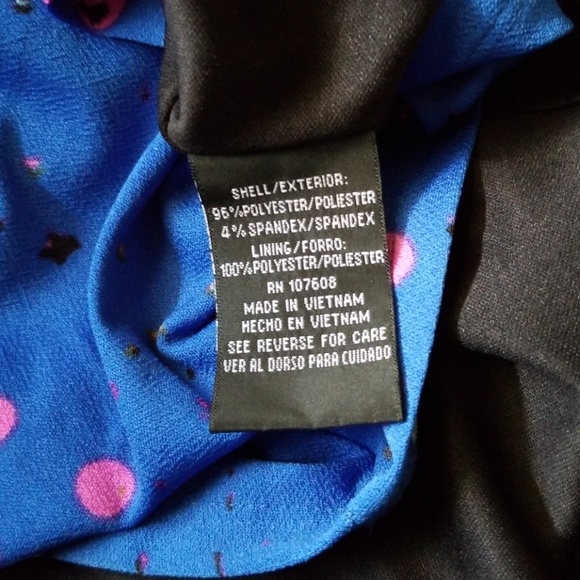 Dress - Picture 2 of 2